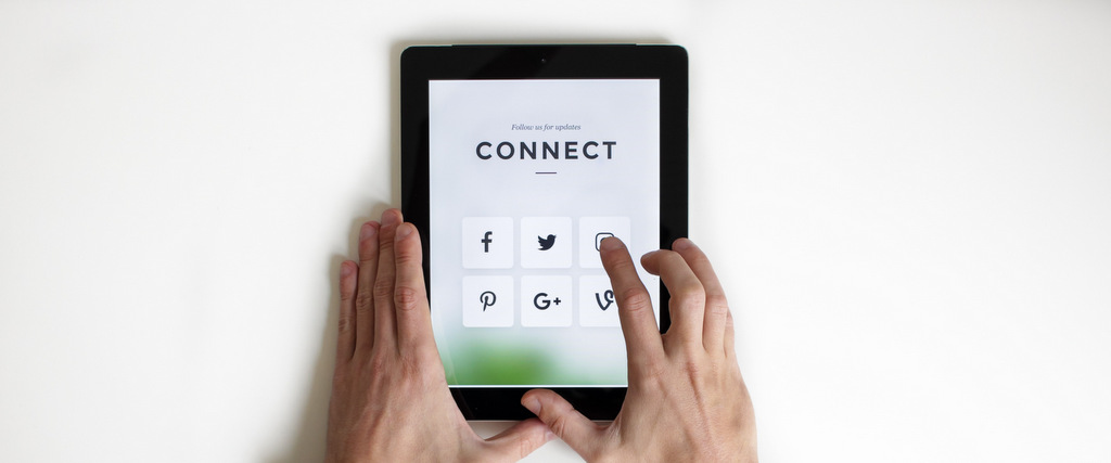10 Tips to Boost Academic Presence By Social Media Promotion featured image