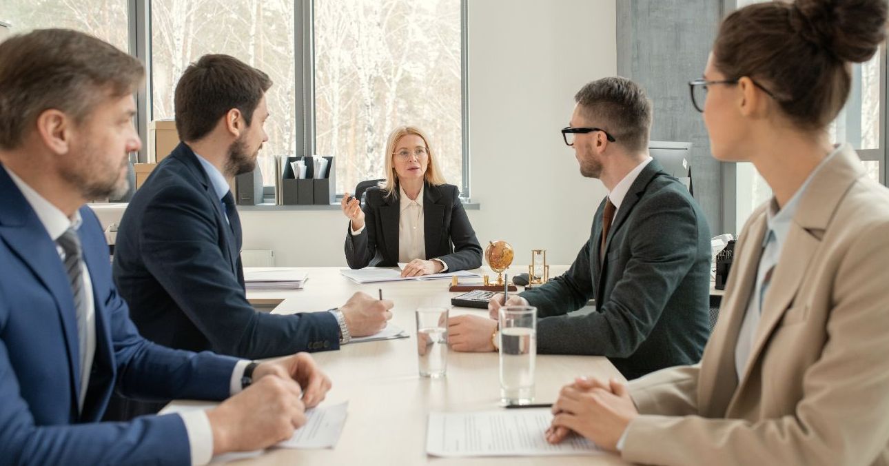 Best Transcription Methods for Law Firms and Attorneys featured image