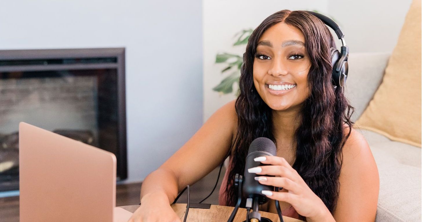 10 Tips To Capture High-Quality Audio In An Interview featured image