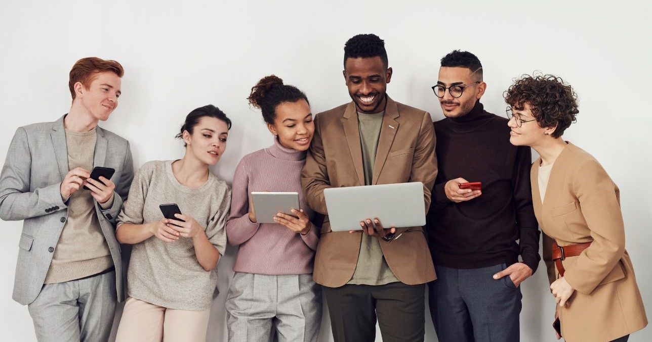 Interactive Media Captioning: 10 Key Topics to Enhance User Engagement featured image