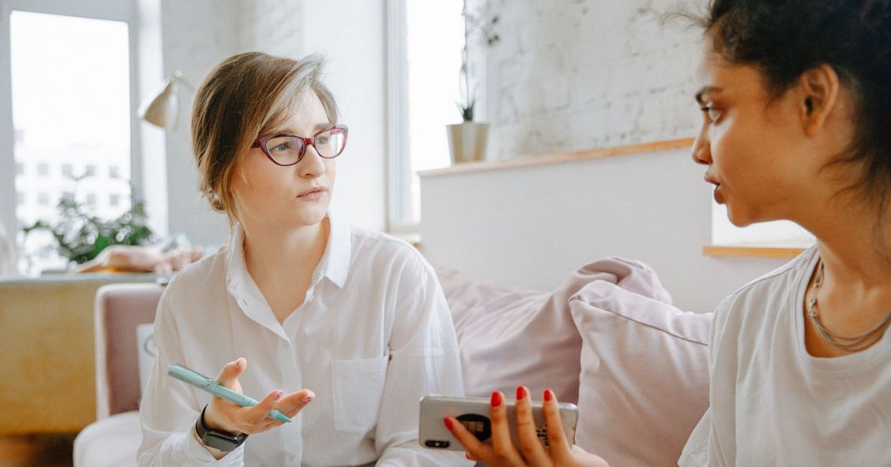 Interviewee Interruptions: Handle Unexpected Situations featured image