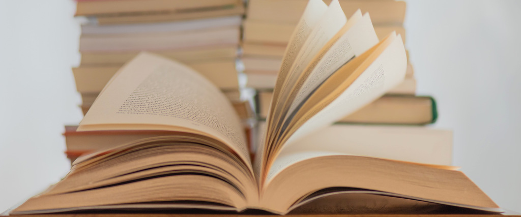 Master's Thesis vs. Doctoral Dissertation: The Differences featured image