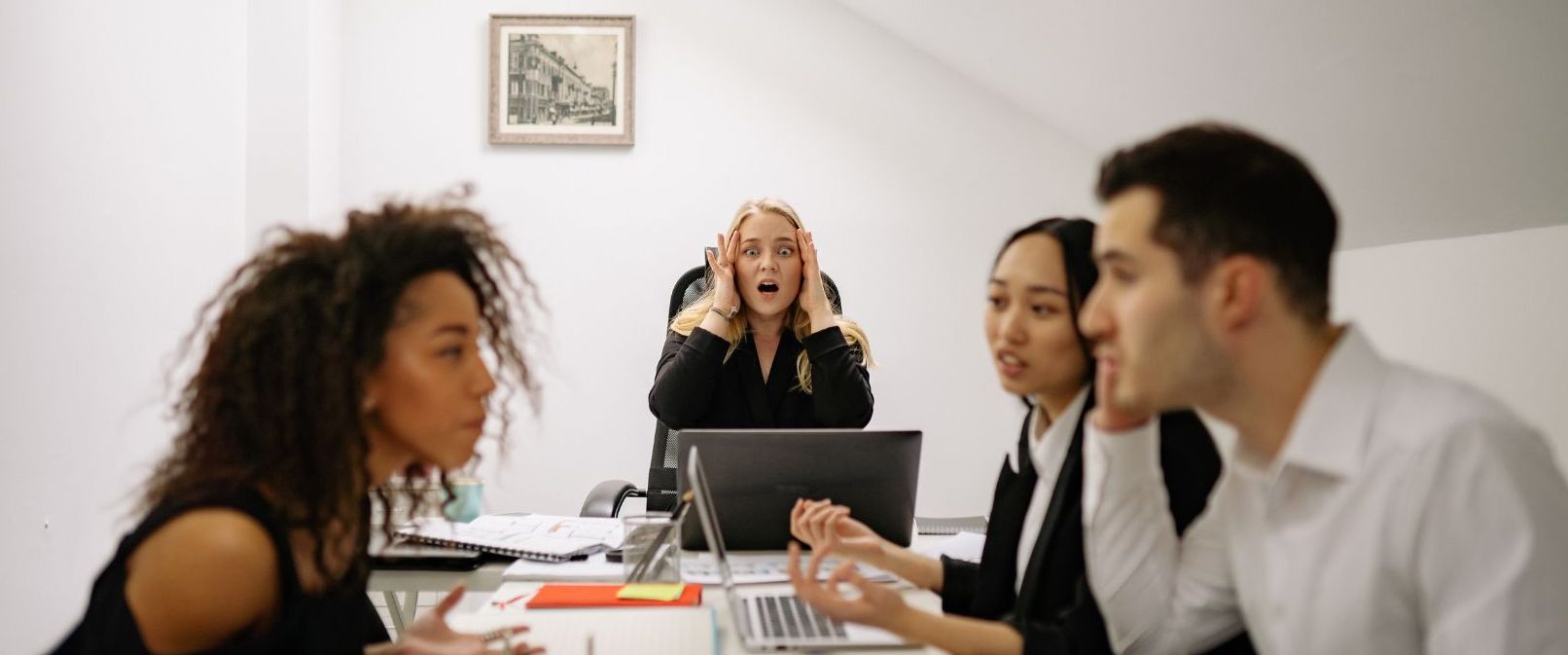 Navigating Interview Disagreements: Guide for Professionals featured image