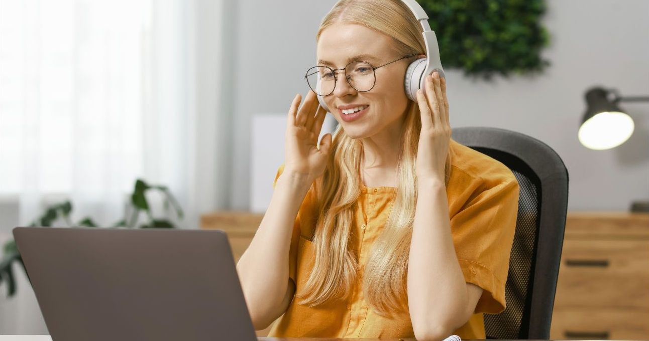What Sets Leading Transcription Services Apart? featured image