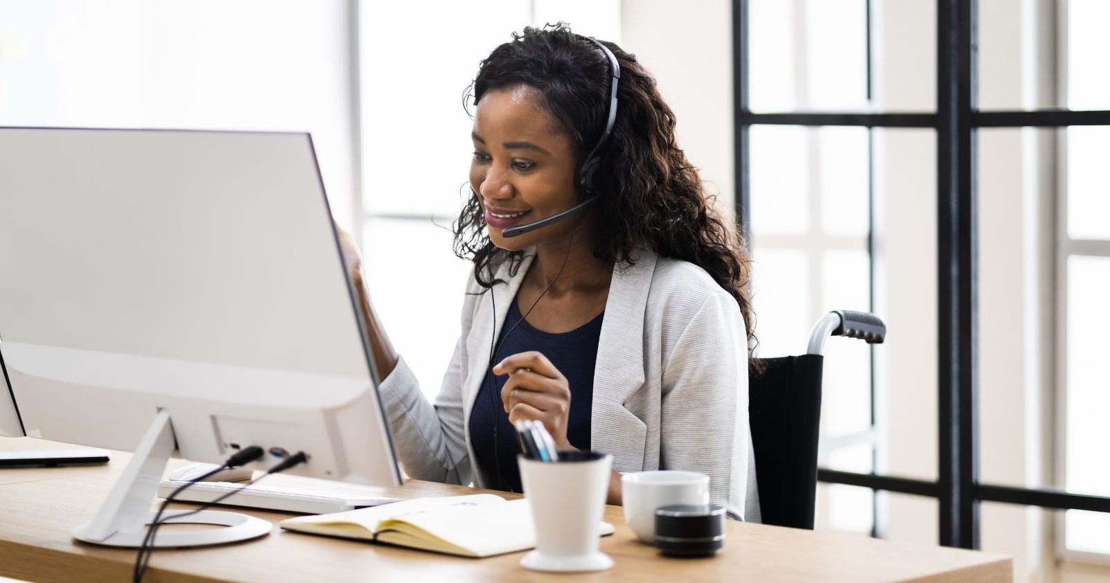 Verbatim vs. Non-Verbatim Transcription: Which is Best for Your Needs? featured image